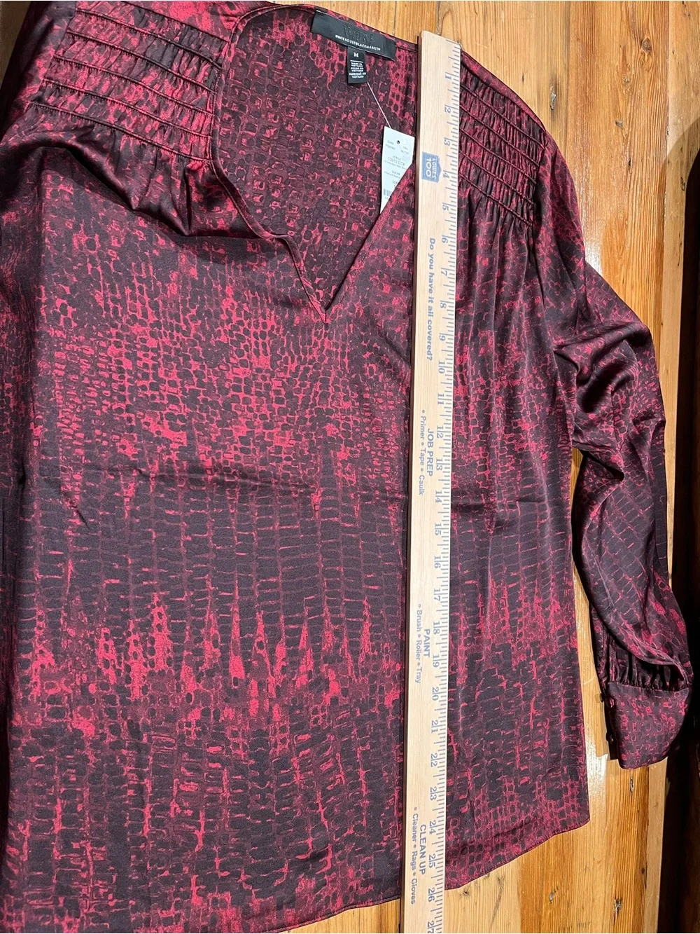 White House Black Market Deep Red & Black Smocked V-Neck Long Sleeve Blouse Chic - Picture 7 of 7